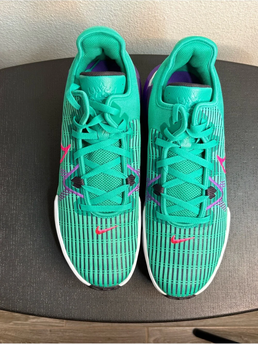 Nike Lebron Witness VI Clear Emerald Hyper Pink CZ4052-300 13-M